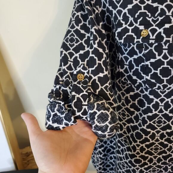 100% Linen Black & White Button Down Shirt w Roll Sleeves - Picture 4 of 13